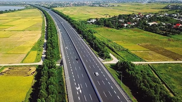 Dự án, công trình đủ điều kiện mới được khởi công, khánh thành vào dịp 30/4