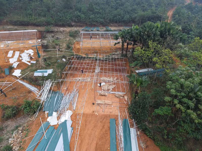 Các hộ dân có dấu hiệu trục lợi trong bồi thường, giải phóng mặt bằng đường dây 500KV Lào Cai – Vĩnh Yên đã tự nguyện tháo dỡ -1