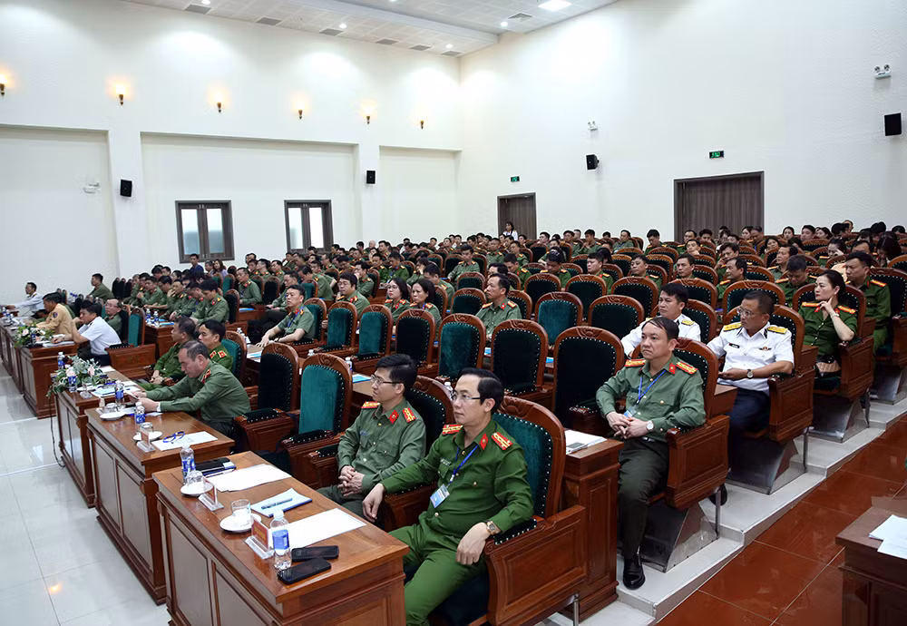 Đoàn công tác Bộ Công an sẵn sàng cho hành trình Trường Sa -0