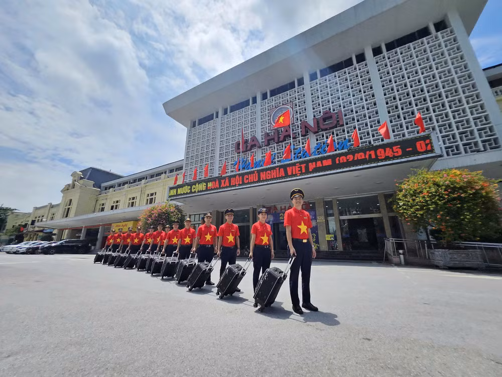 Tổ chức chạy đoàn tàu Thống Nhất đặc biệt dịp lễ 30/4 -0