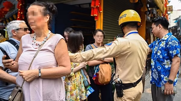 Lập&nbsp;“vành đai" đảm bảo an toàn khu cà phê đường tàu