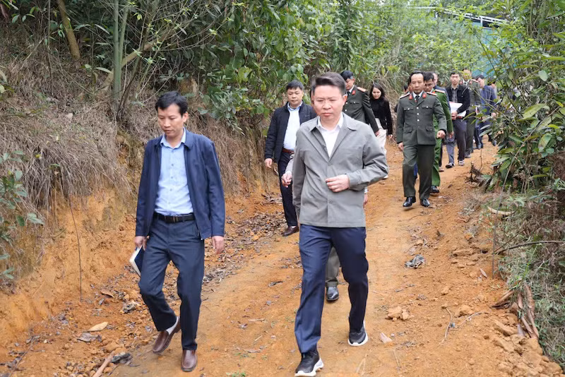Xử lý cương quyết những hành vi có dấu hiệu trục lợi trong bồi thường giải phóng mặt bằng đường dây 500 KV -5