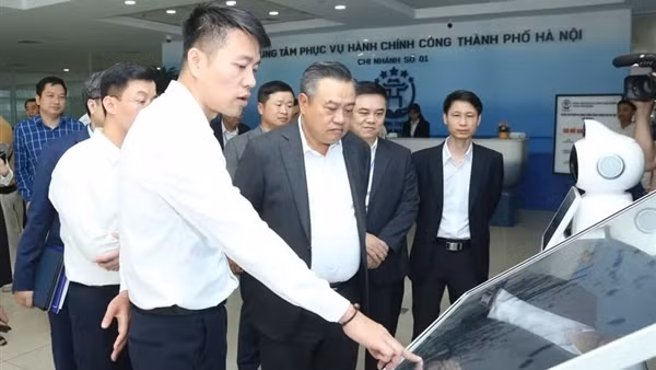 Trung tâm Phục vụ hành chính công phải là nơi xử lý thủ tục "phi địa giới hành chính"