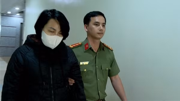 Thành lập công ty "ma" để mua bán hoá đơn, thu lợi bất chính hàng tỷ đồng