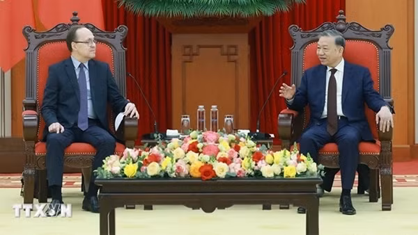 Việt Nam luôn coi Nga là một trong những đối tác ưu tiên hàng đầu