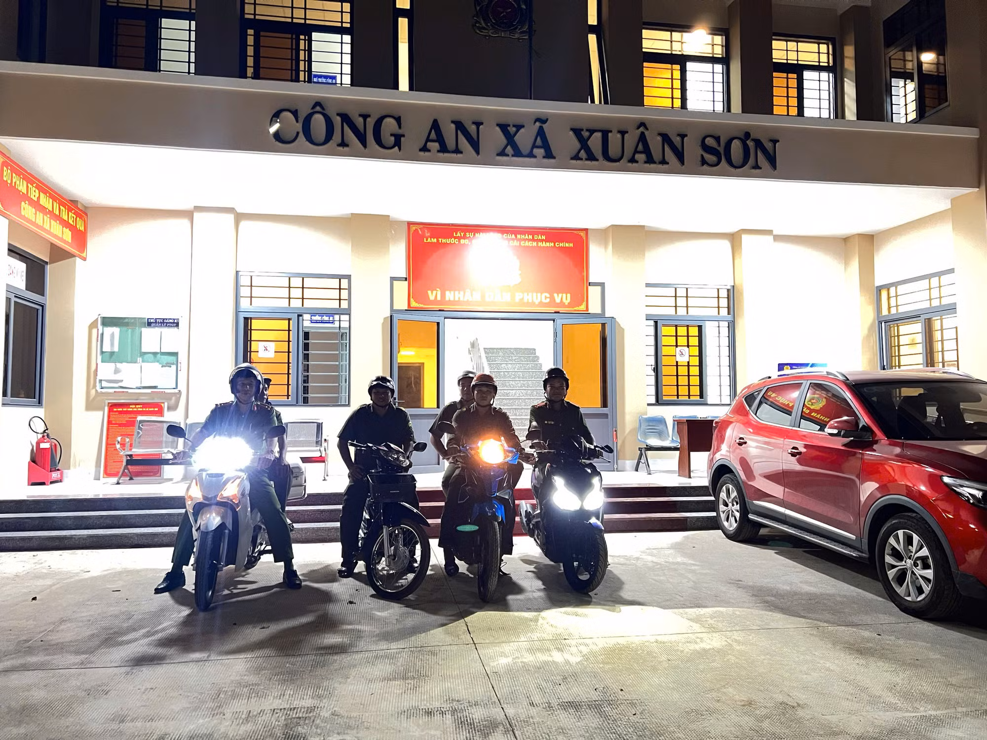 Nhiều hiệu quả tích cực từ chương trình “Cuối tuần đồng hành cùng Công an cơ sở” -0