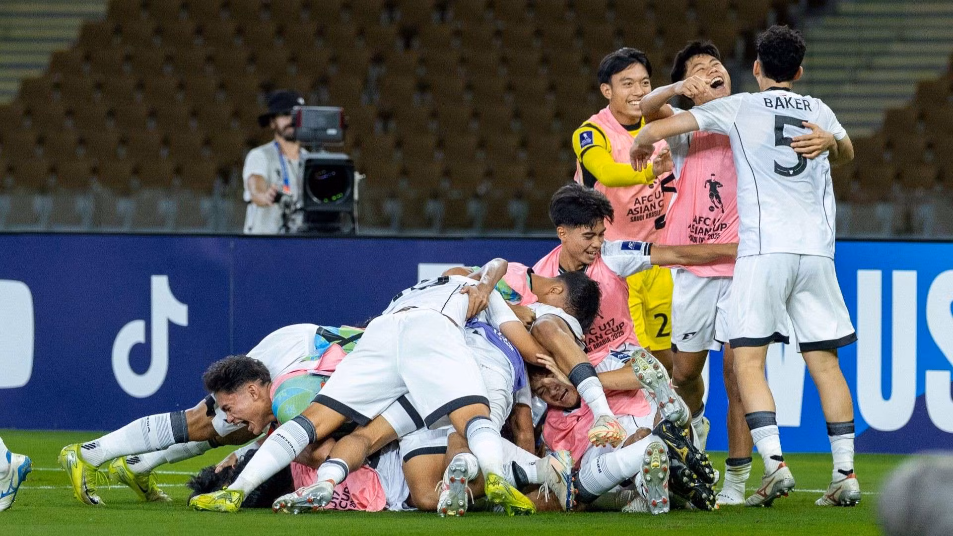 anh 1 (1).jpg -0