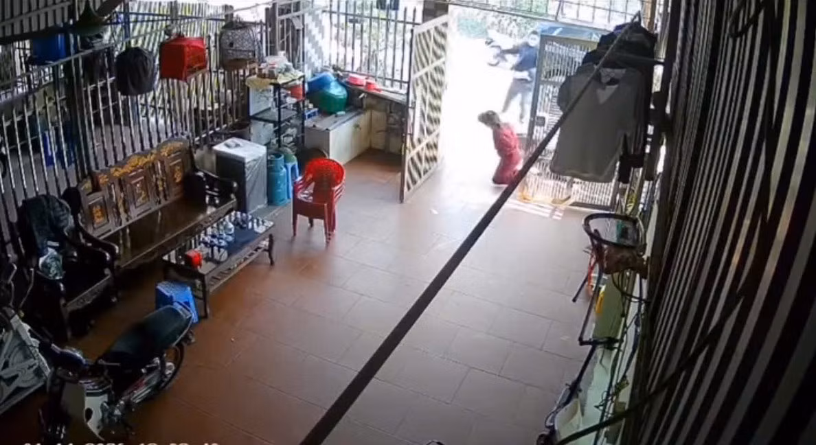 Khẩn trương truy bắt đối tượng khiến hai người phụ nữ tử vong -0