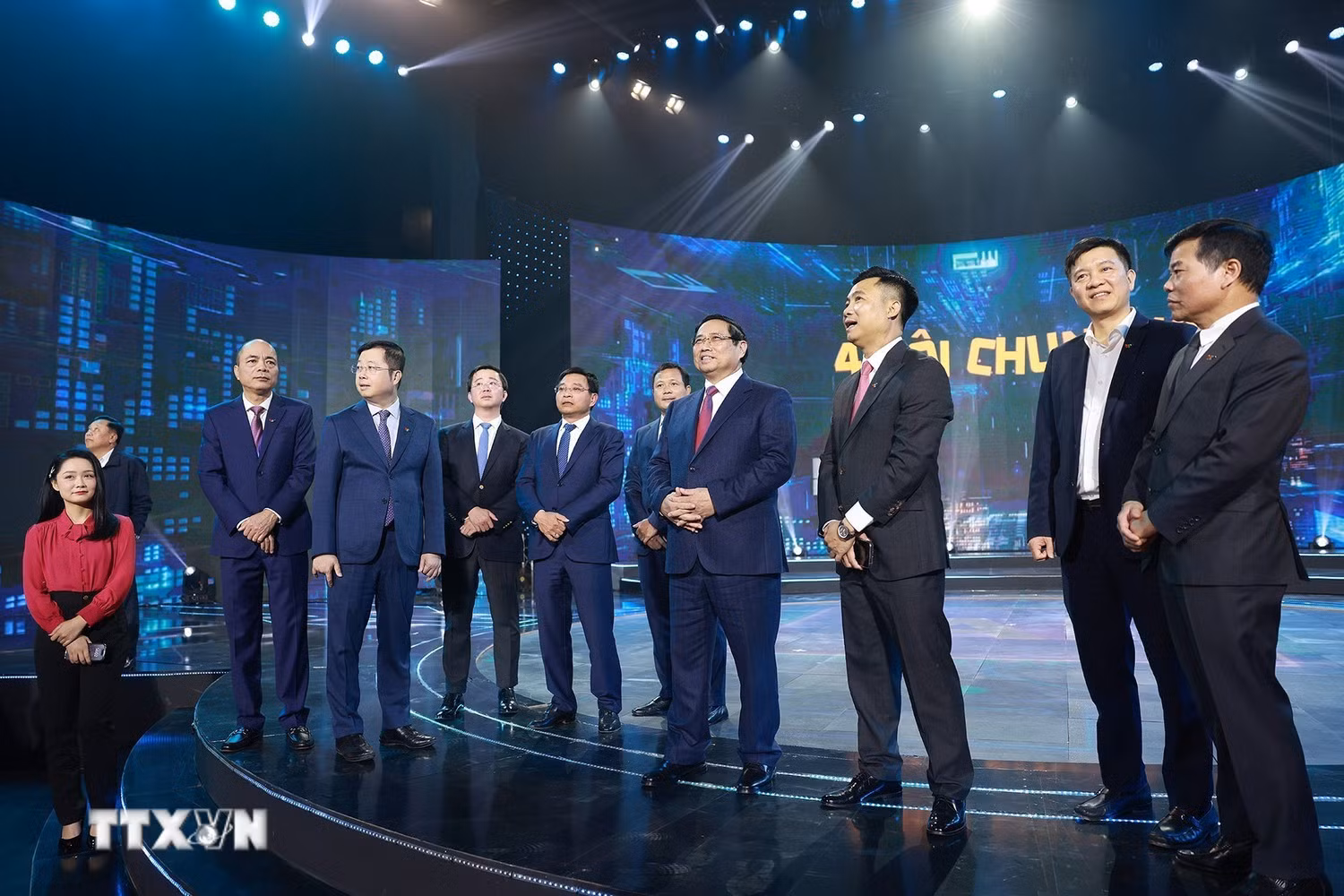 Thủ tướng: VTV thông tin kịp thời, chất lượng nâng cao, chuyển đổi tích cực -1