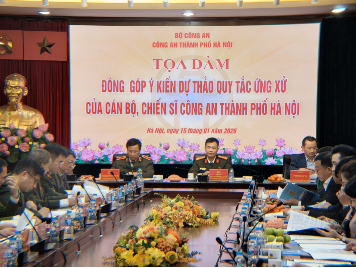 Công an TP&nbsp;Hà Nội tổ chức Tọa đàm đóng góp ý kiến Dự thảo Quy tắc ứng xử của cán bộ, chiến sĩ -0