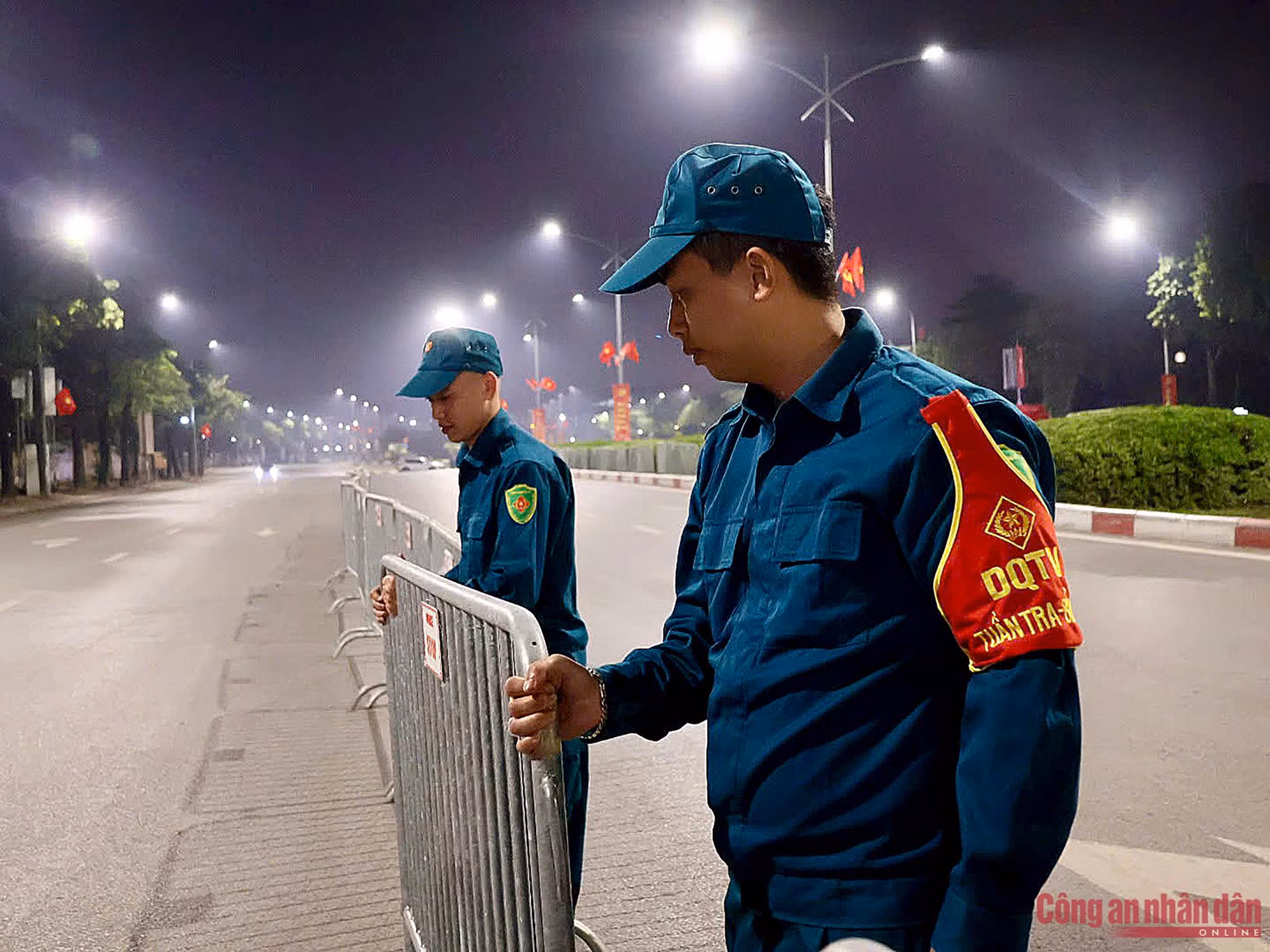 Diễn tập bảo đảm TTATGT phục vụ Chương trình nghệ thuật đặc biệt Chào mừng Đại hội Đảng -0
