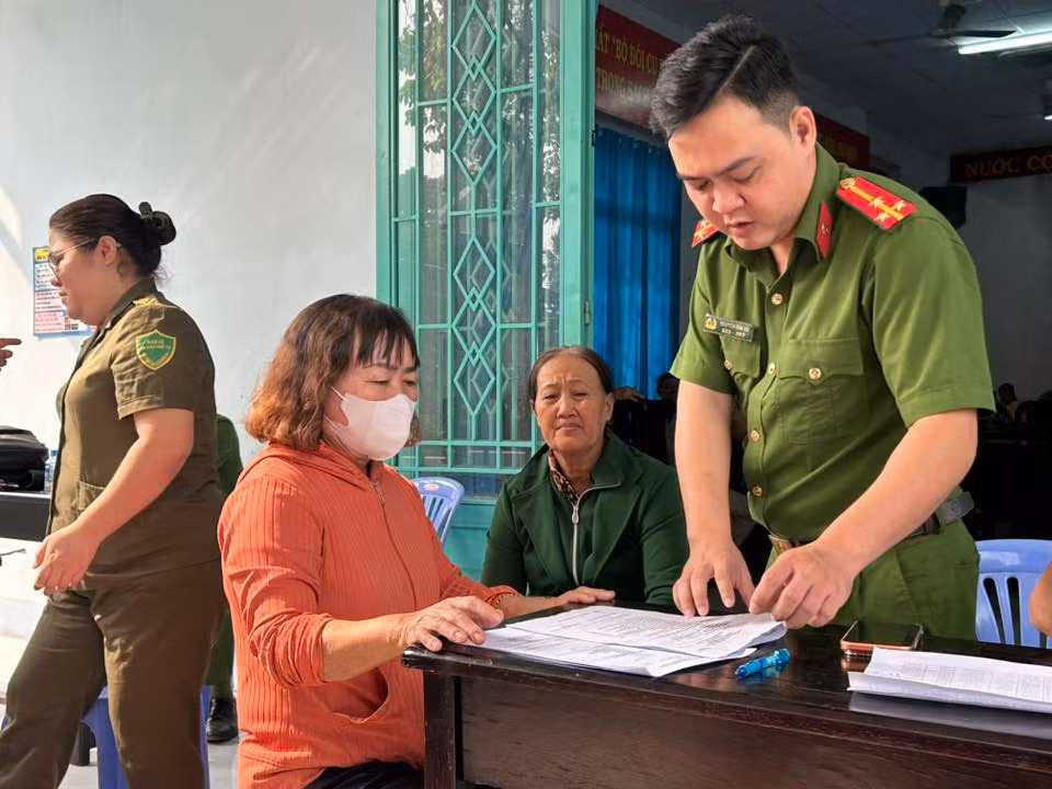 Công an TP Hồ Chí Minh thu nhận mẫu ADN cho thân nhân các Liệt sĩ chưa xác định danh tính -3
