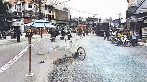 Tìm nhân chứng vụ TNGT nghiêm trọng khiến người đàn ông tử vong ở TP Hồ Chí Minh