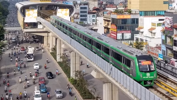 Tàu điện Cát Linh - Hà Đông chính thức bán vé chạy thương mại ảnh 3