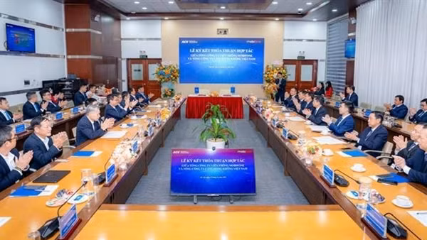 Hiện đại hóa hạ tầng số và hạ tầng viễn thông tại các cảng hàng không