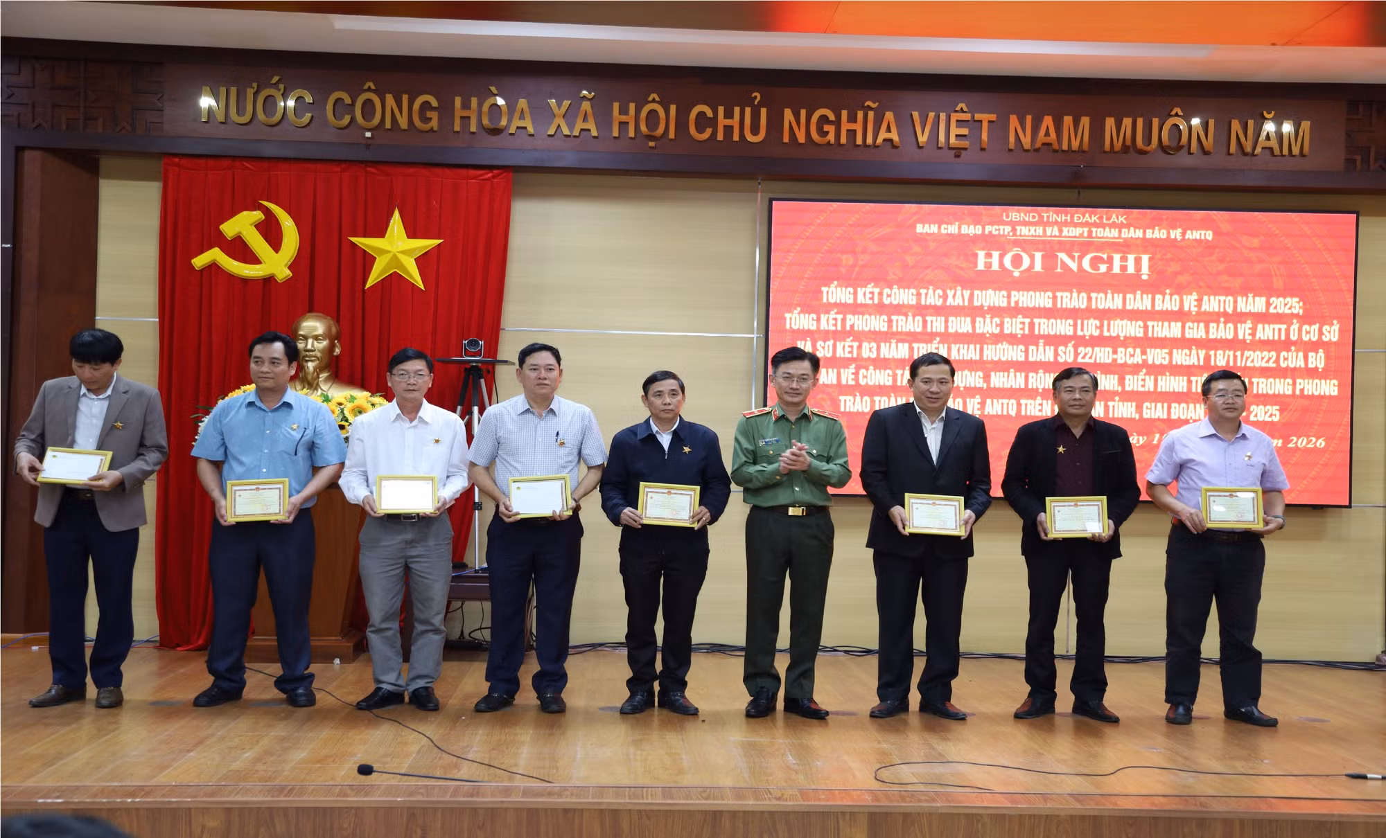 Phát huy vai trò lực lượng tham gia đảm bảo ANTT ở cơ sở -0