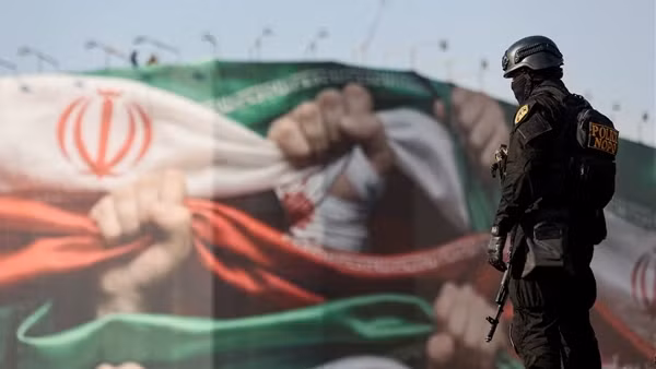 Căng thẳng Mỹ - Iran: Đốm lửa âm ỉ chờ bùng phát