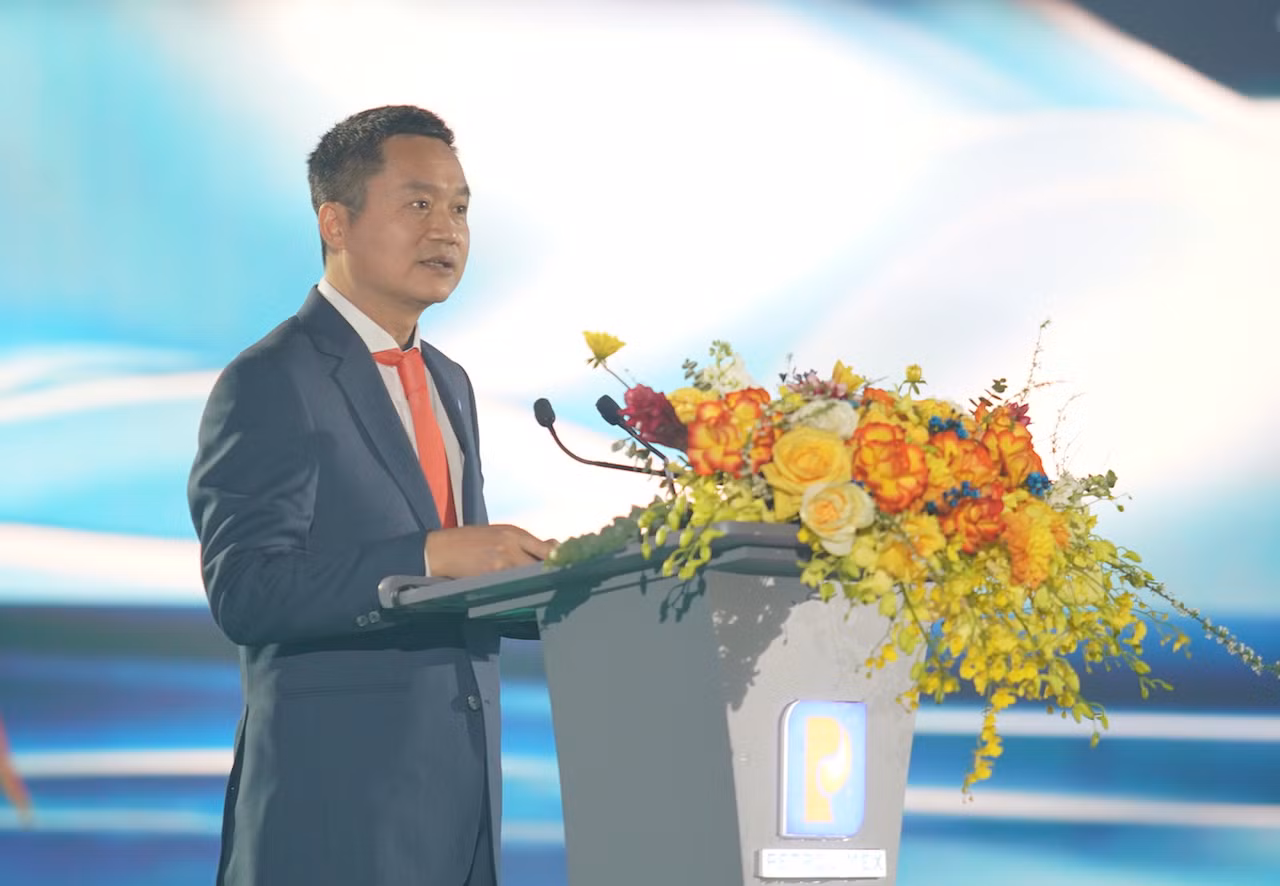 Tập đoàn Xăng dầu Việt Nam kỷ niệm 70 năm thành lập và đón nhận Huân chương Lao động hạng Nhất -0