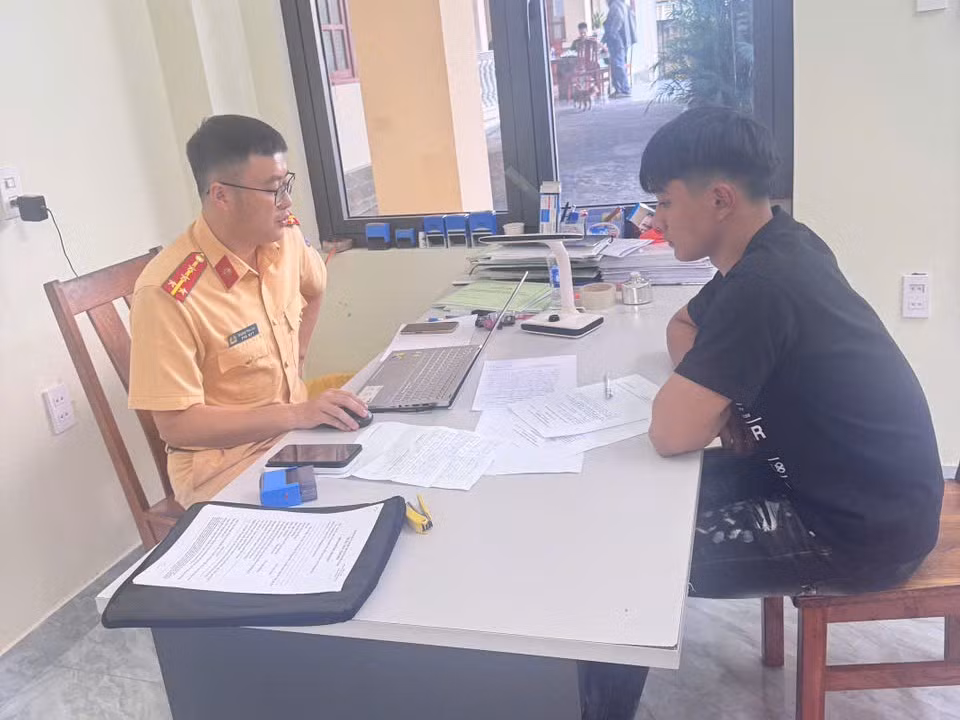 Làm rõ hành vi tụ tập gây rối trật tự công cộng lúc nửa đêm trên Quốc lộ 20 -0