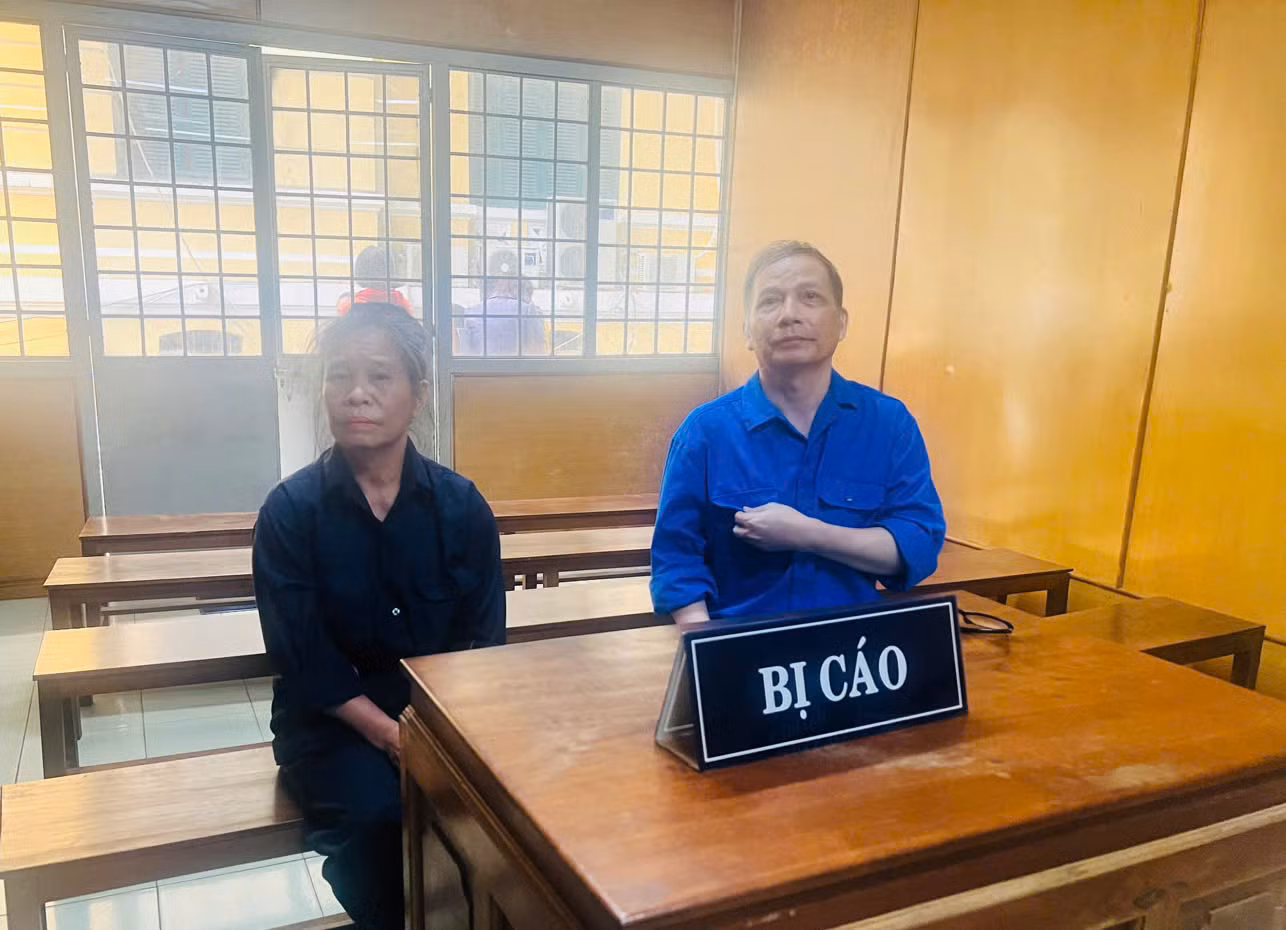 Phó giám đốc&nbsp;“nổ” quen biết rộng để lừa đảo chiếm đoạt tài sản -0