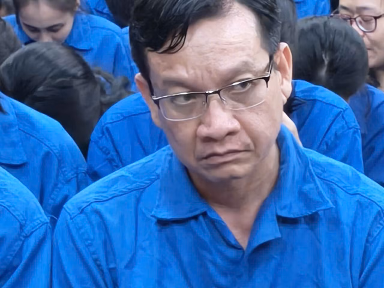 Xét xử vụ án liên quan đến cựu cán bộ Văn phòng Chính phủ -0