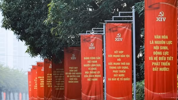 Phản bác luận điệu bôi nhọ, xuyên tạc thành tựu phát triển đất nước trước Đại hội XIV của Đảng
