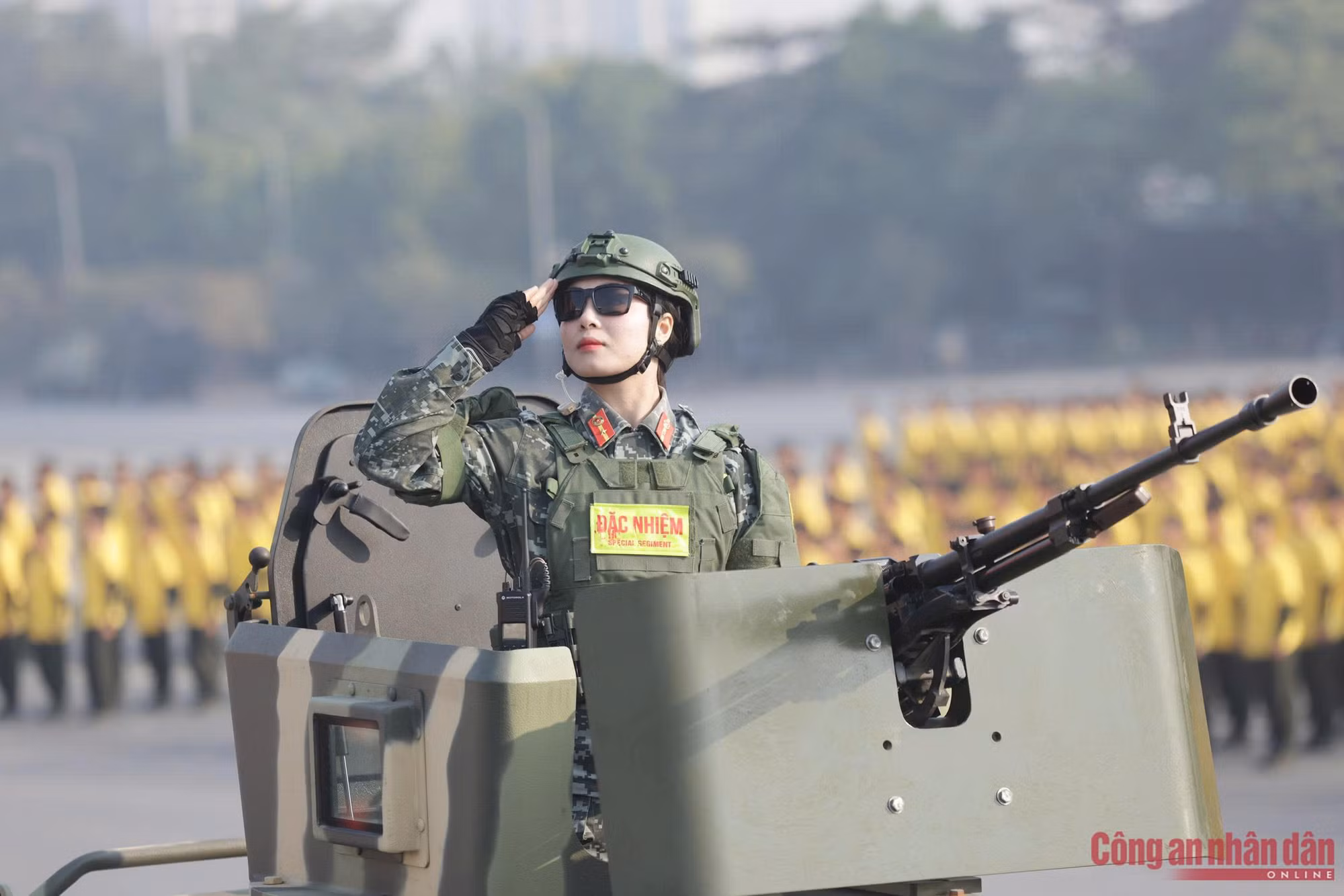 Những khoảnh khắc ấn tượng tại Lễ xuất quân và diễn tập các phương án bảo vệ Đại hội XIV của Đảng -4