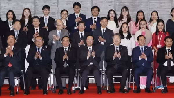Chủ tịch nước Võ Văn Thưởng thăm Đại học Kyushu của Nhật Bản