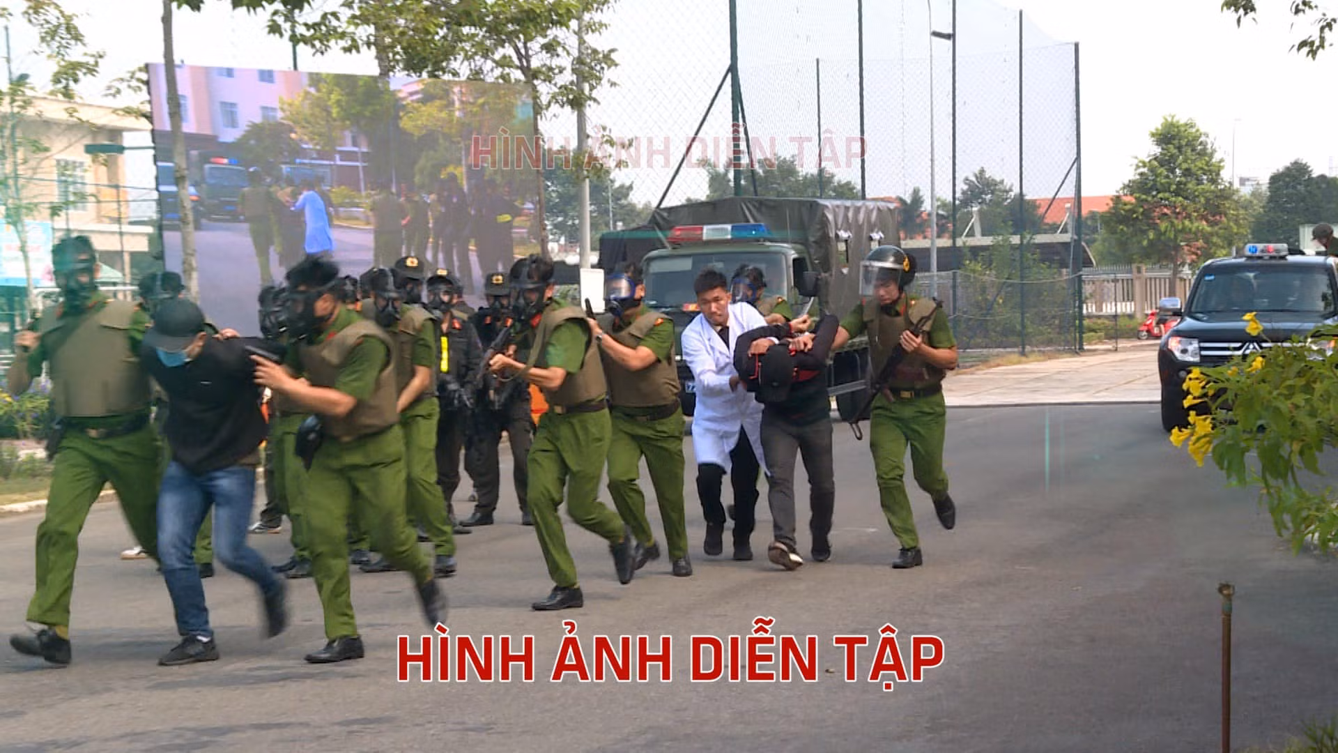 Công an tỉnh Bà Rịa-Vũng Tàu diễn tập xử lý, giải quyết một số tình huống cấp bách, phức tạp -1