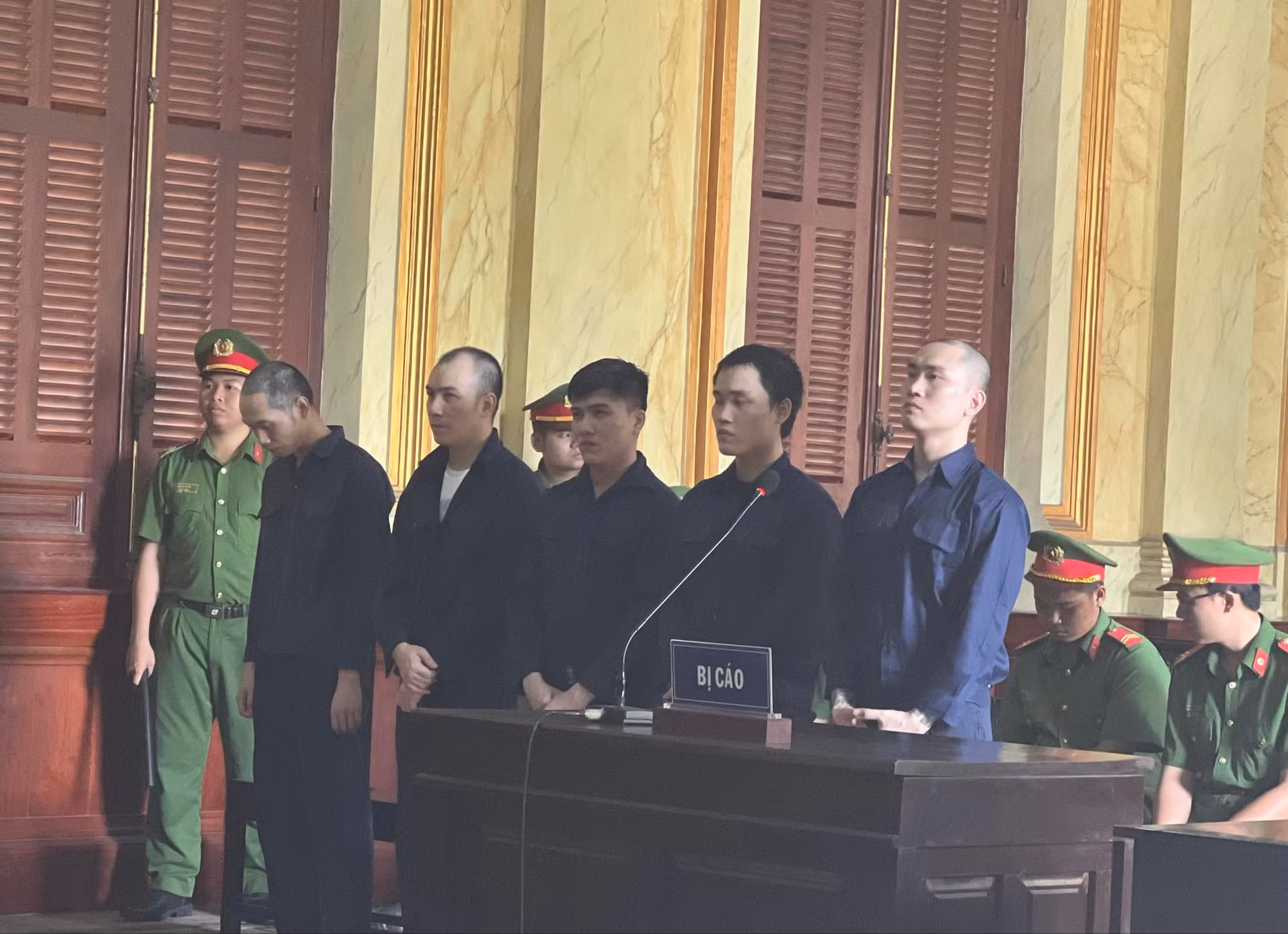 Bốn án tử hình cho đường dây mua bán hơn 30 kg ma tuý từ Lào vào Việt Nam -0