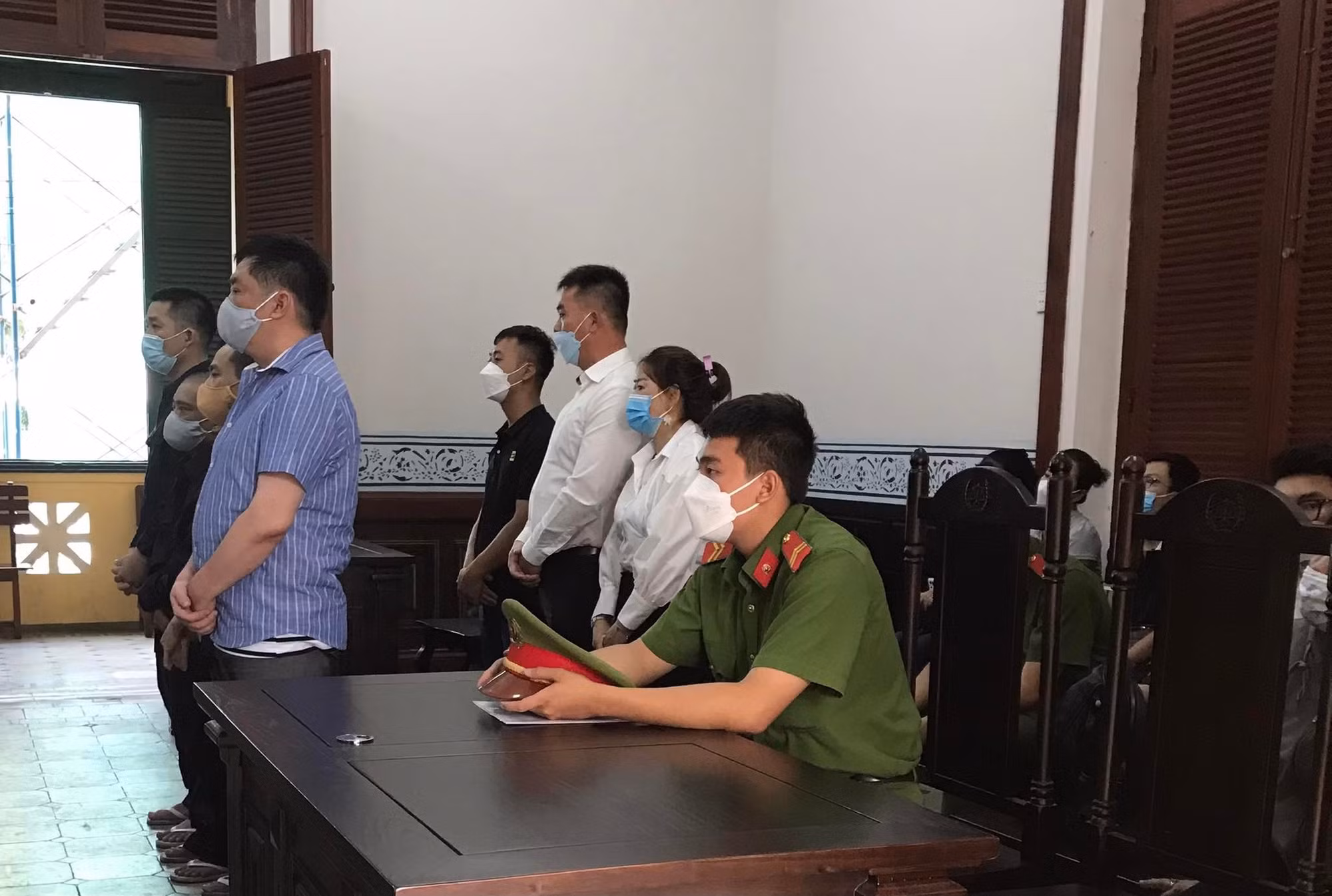 Băng nhóm mở công ty buôn lậu xuyên quốc gia lãnh án -0