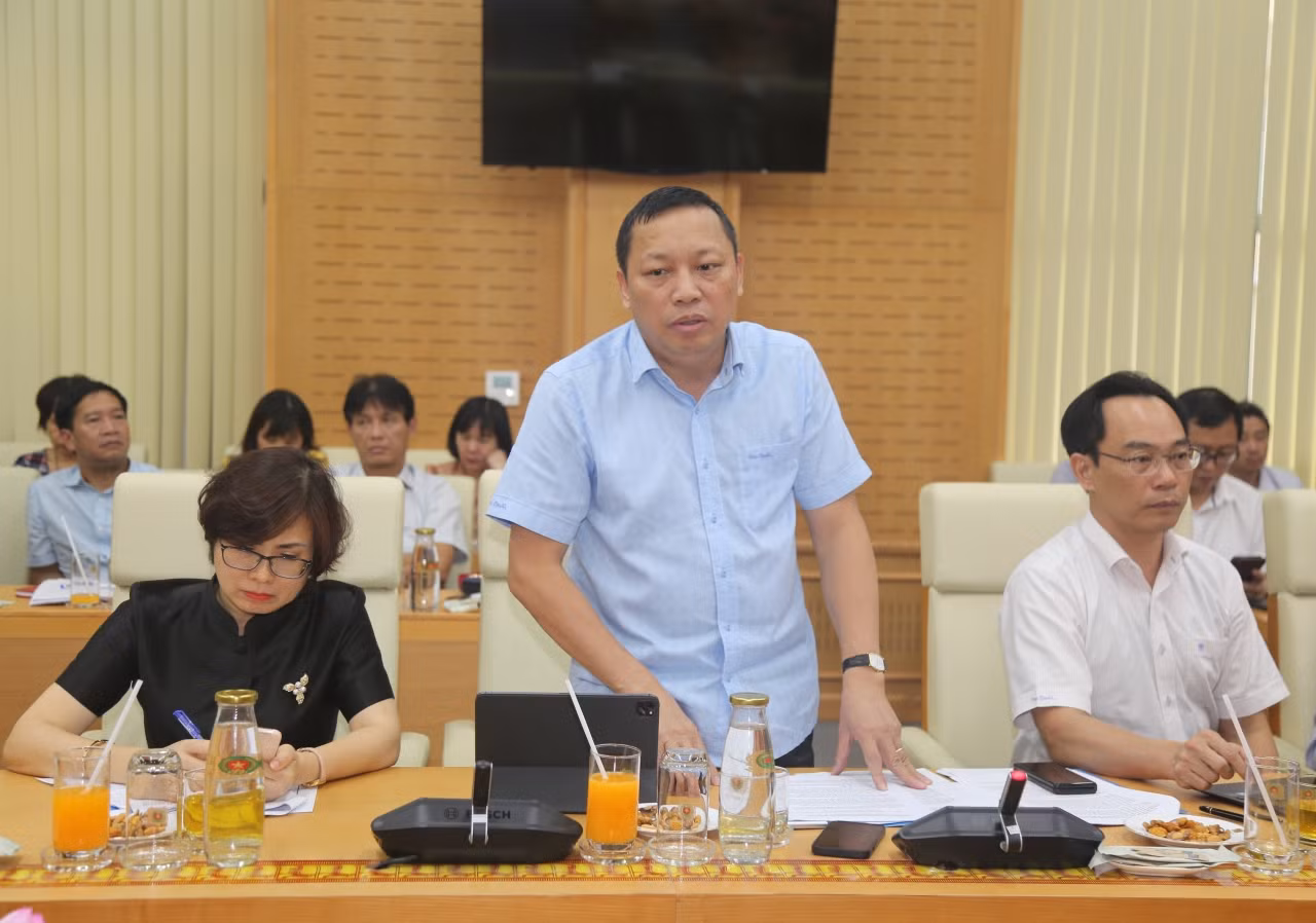 Sớm xây dựng Nghị định phục vụ cho việc bỏ sổ hộ khẩu, tạo thuận lợi cho Nhân dân -0