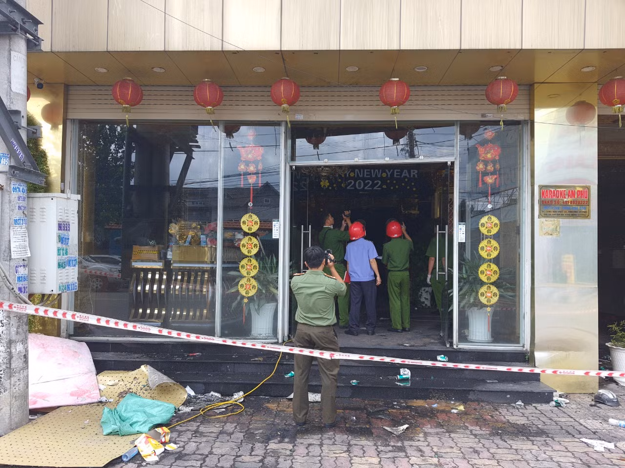 Đã xác định nguyên nhân cháy quán karaoke An Phú và danh tính 29 nạn nhân -0