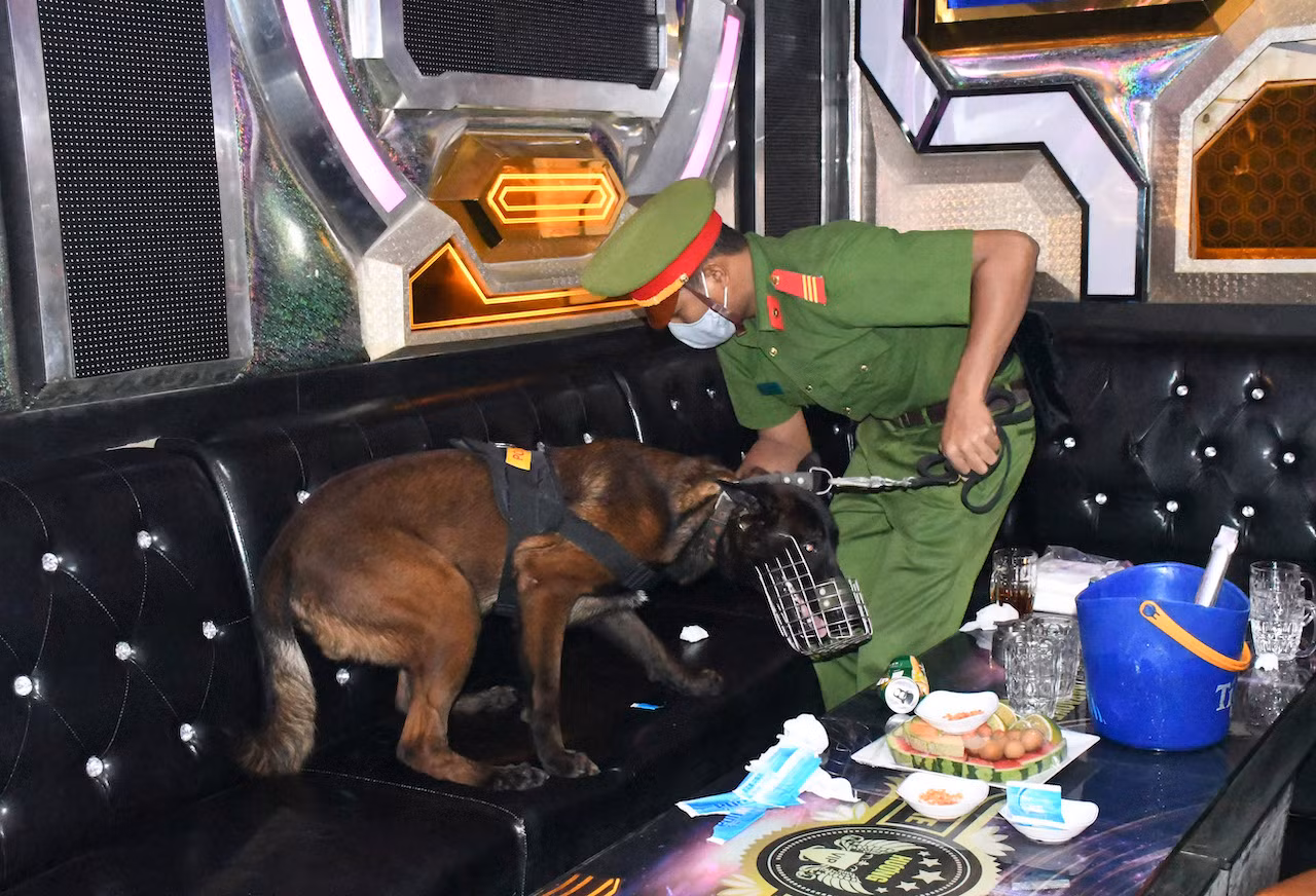 58 người dương tính với ma túy trong Karaoke Hương ở Trà Vinh -1