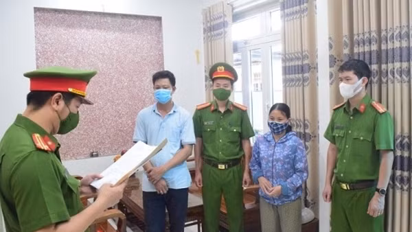 Thua bạc, nữ tiểu thương huy động vốn lừa hơn 37,5 tỷ đồng