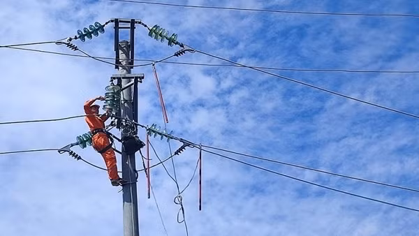 Lượng điện thương phẩm của EVNNPC trong 8 tháng đạt 56,75 tỷ kWh