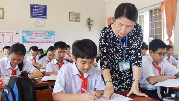 Hà Nội bổ sung 2.361 biên chế giáo viên năm học 2022-2023