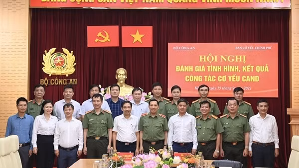 Xây dựng lực lượng cơ yếu CAND thực sự chính quy, tinh nhuệ, hiện đại vào năm 2025