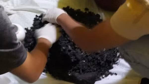 Giám định tro cốt cháu bé bị thiêu khi đi chữa bệnh chậm phát triển
