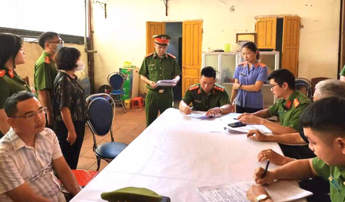 Khởi tố cựu Trưởng phòng và nhân viên Phòng Tài nguyên và môi trưởng TP Lạng Sơn -0