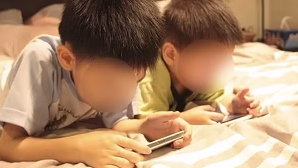 "Đại dịch" mang tên smartphones