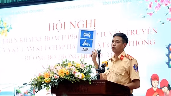 Đẩy mạnh công tác tuyên truyền Luật Giao thông đường bộ trong học đường