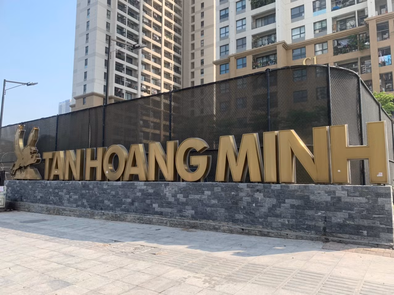 Xử lý loạt công ty chứng khoán và tổ chức phát hành vi phạm -0