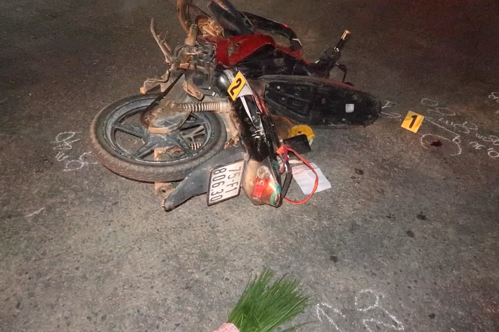 Đang đưa xe trộm cắp đi bán thì va chạm giao thông -0
