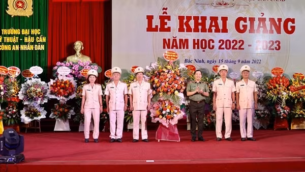 Đại học Kỹ thuật-Hậu cần CAND “lấy người học làm trung tâm”, thước đo