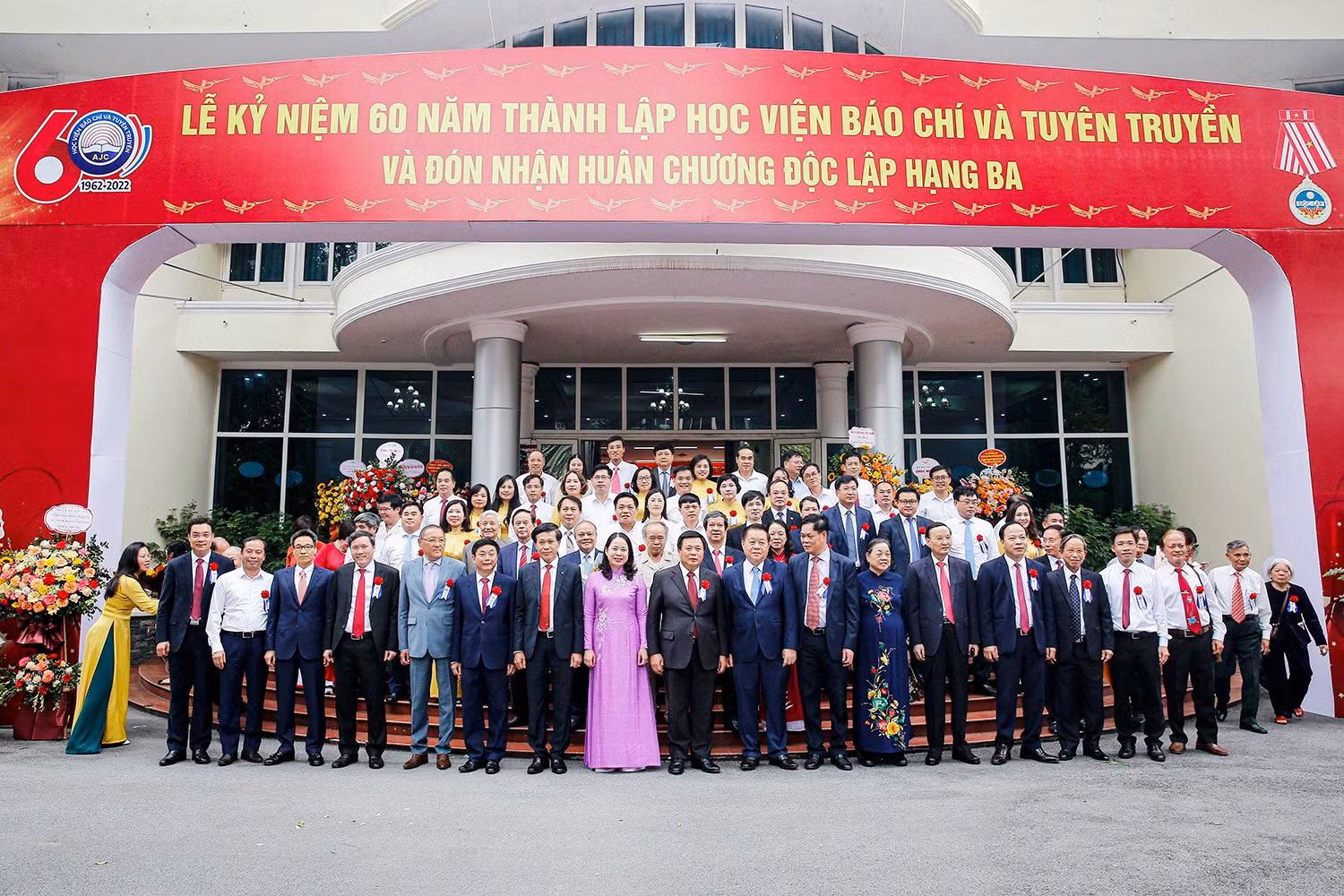 Học viện Báo chí và Tuyên truyền kỷ niệm 60 năm thành lập và đón nhận Huân chương Độc lập hạng Ba -0