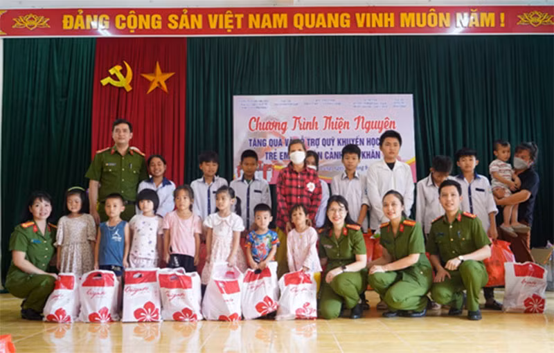 Học viện CSND tổ chức tọa đàm về công tác bảo vệ môi trường tại Trại giam Tân Lập -4
