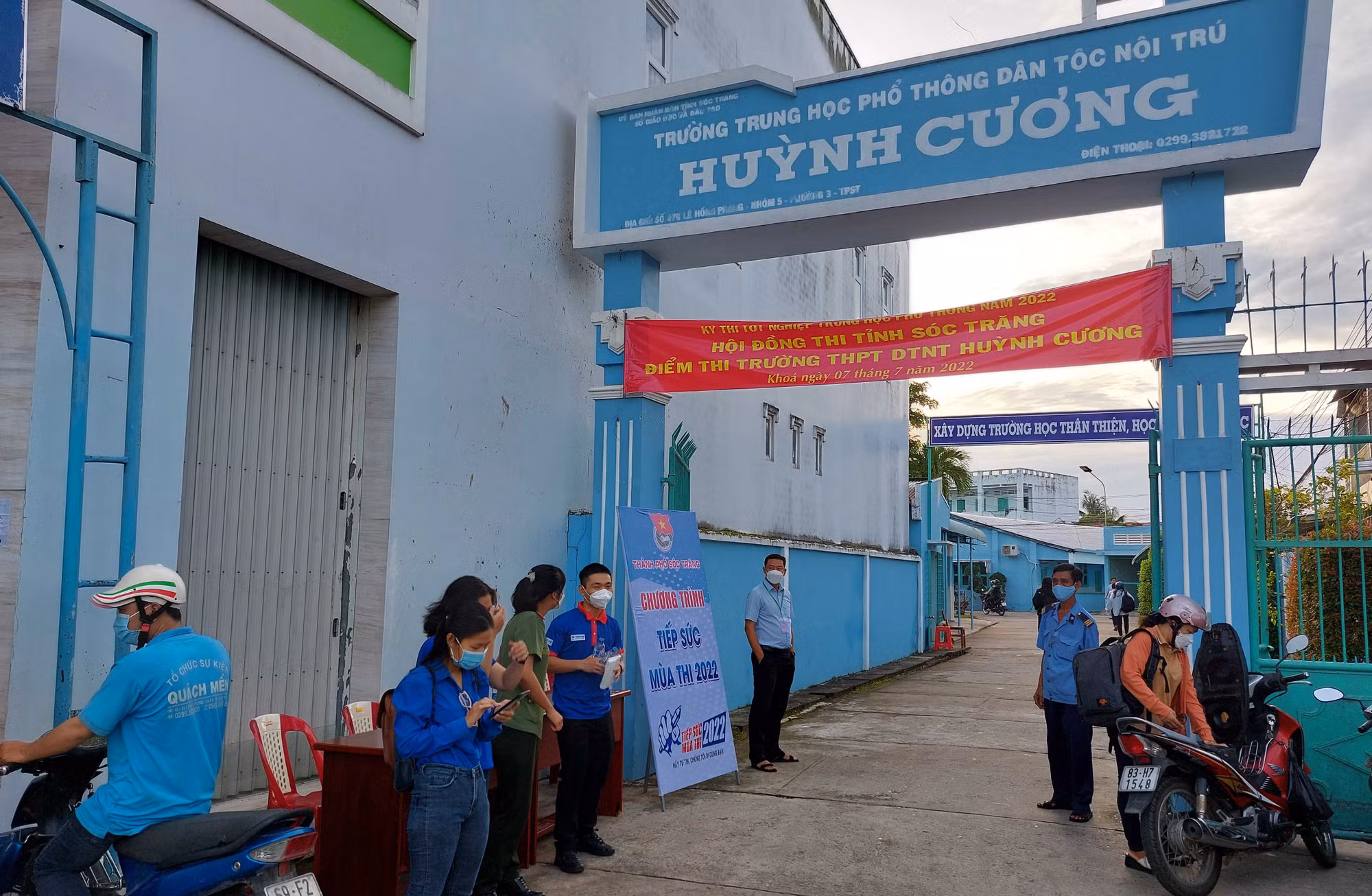 Một trường THPT ở Sóc Trăng thu tiền ôn thi không đúng quy định -0