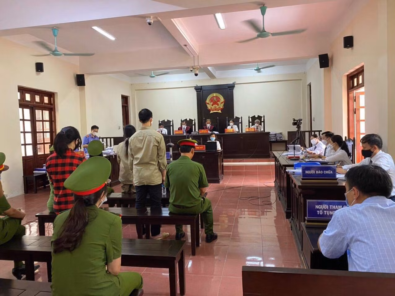 Xét xử nhóm Thanh tra Bộ Xây dựng chiếm đoạt tiền tỷ của doanh nghiệp -0