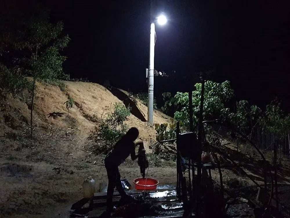 Chuyện mới trên nóc Lâng Loan -0